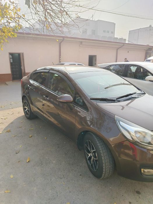 Кия Рио, Один хозяин, Бензин, краска отсутствует, не битая салон без