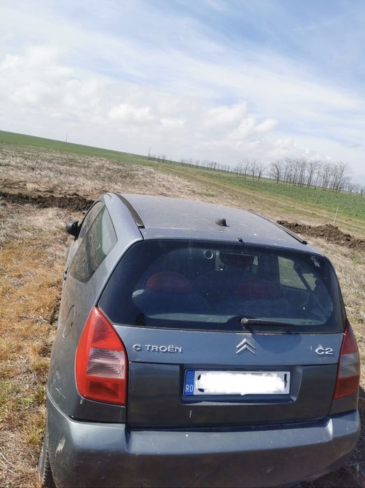 Vând/dezmembrez CITROEN C2