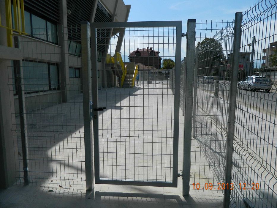 Врати - еднокрили , двукрили , релсови и конзолни