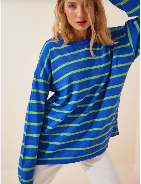 Дамски пуловер овърсайз модел