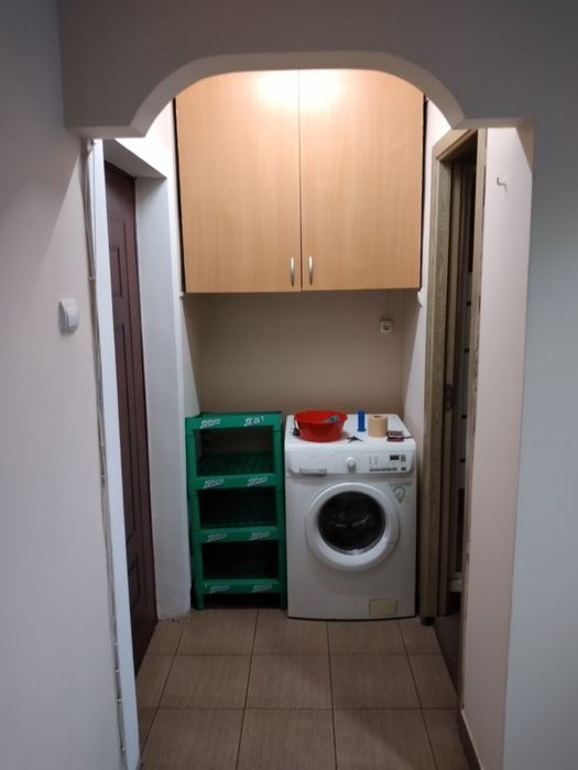 De închiriat garsoniera