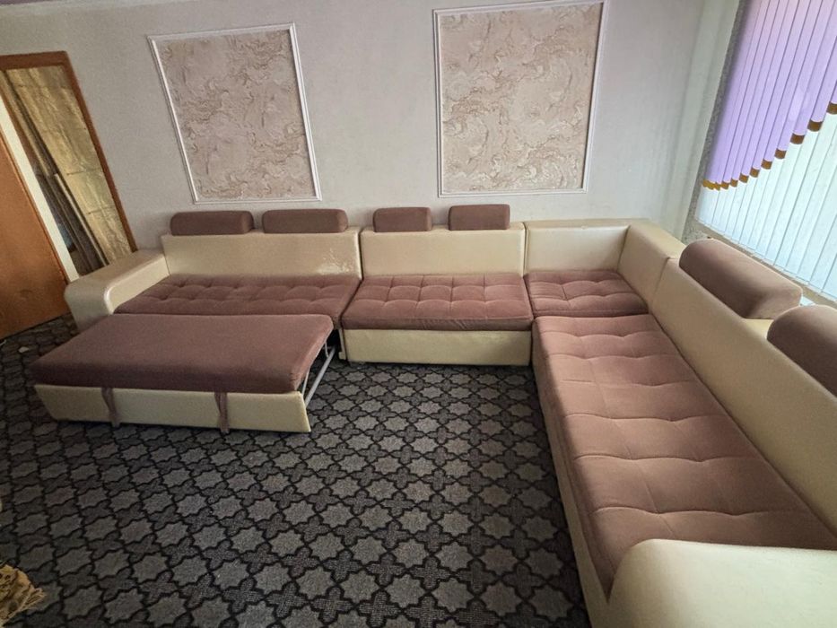 Продам угловой диван.