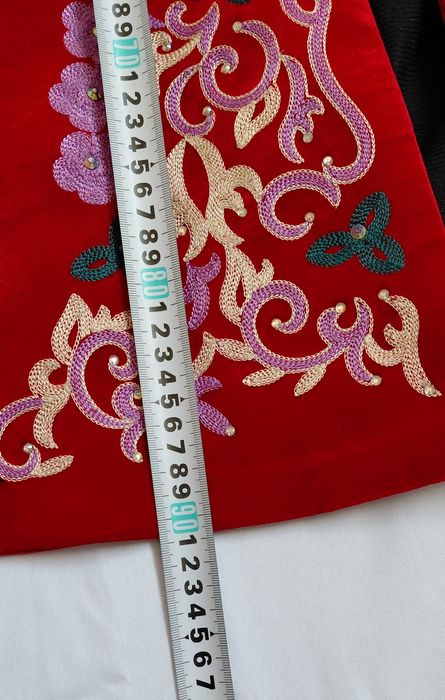 Ұлттық қазақы киім сатылады/нац одежда