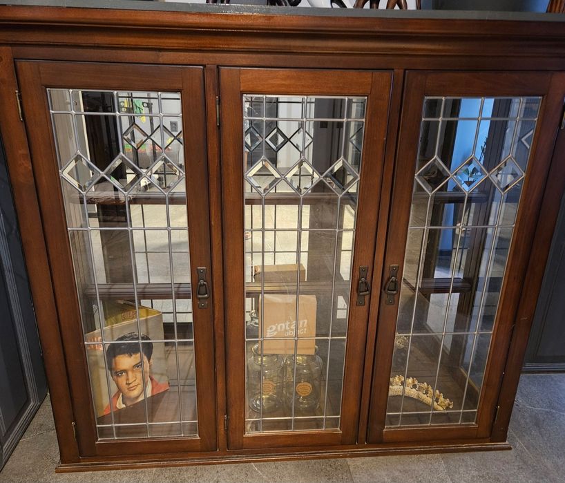 Ретро шкаф / витрина