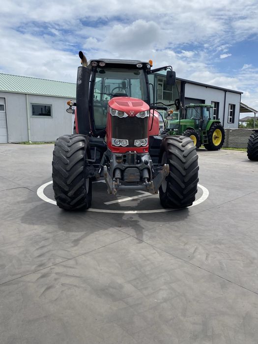 Massey Ferguson 7719