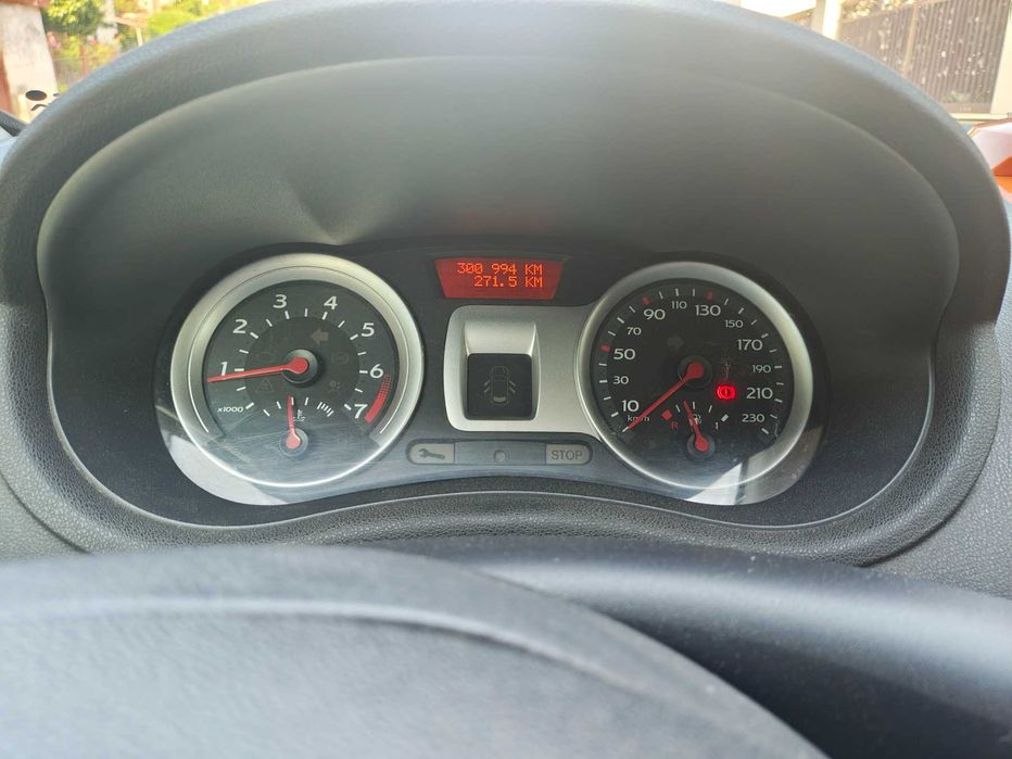 Vanzare Renault Clio 2008 1.4 benzina