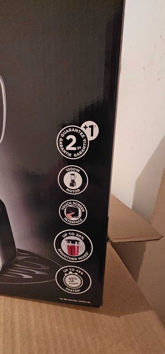 Russell Hobbs Sensigence Intelligent Blender нов блендер