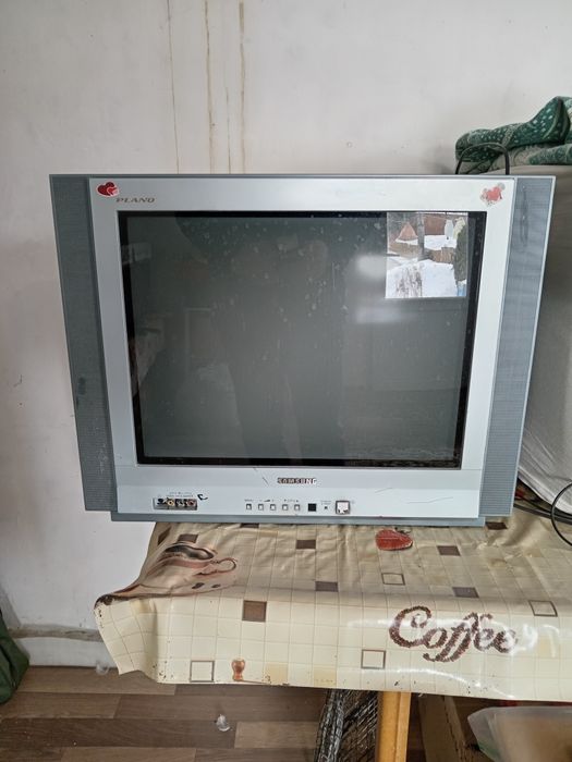 Продам телевизор