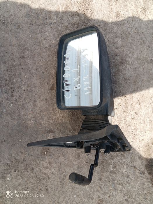 Продавам дясно огледало за citroen bx 1 1982 до 1994 година