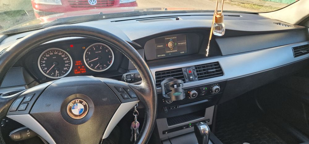 vand sau schimb bmw 520 e60