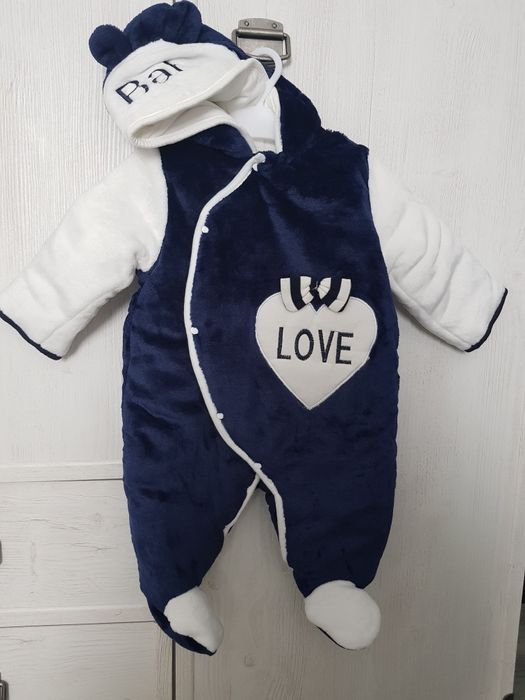 Комбинезон для новорожденных