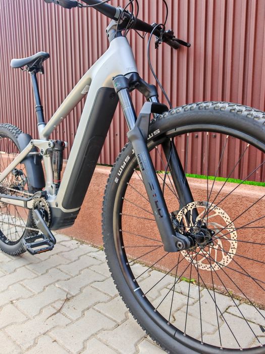 Bicicleta Electrica Cube Stereo  Hybrid 122 Race, 800Wh, 29', M