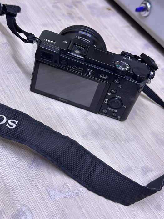 Фотоаппарат Sony Alpha 6000