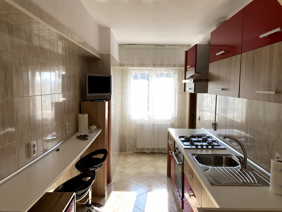 Apartment 2 camere,ultracentral , de închiriat, centrala termica, aer condiționat, mașină de spălat