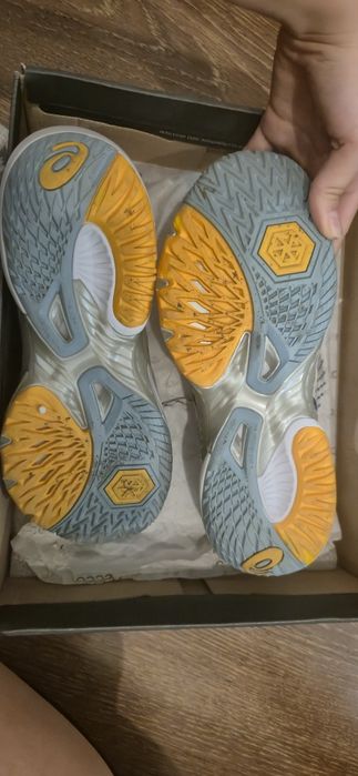 Asics metarise original