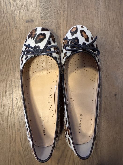 Ниски обувки Medicine