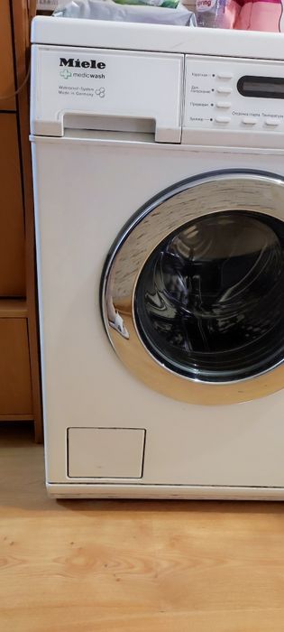 Стиральна машинка Miele