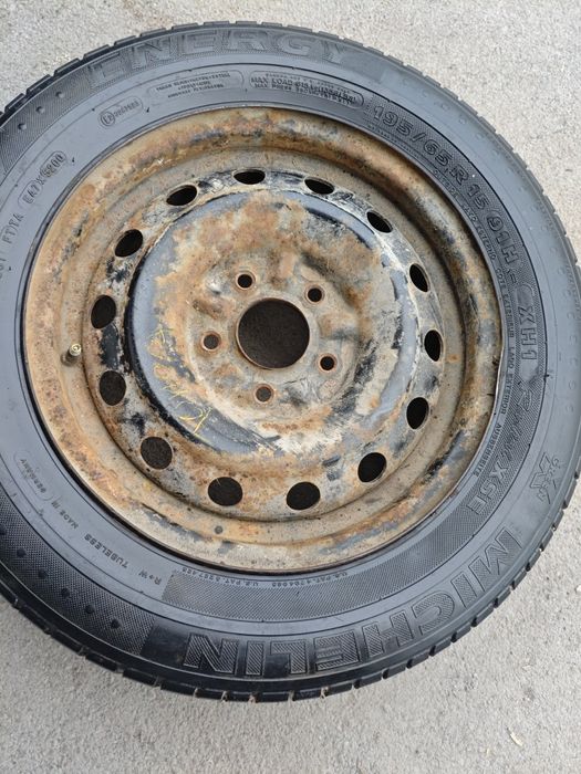 1 штук   резина нормальное