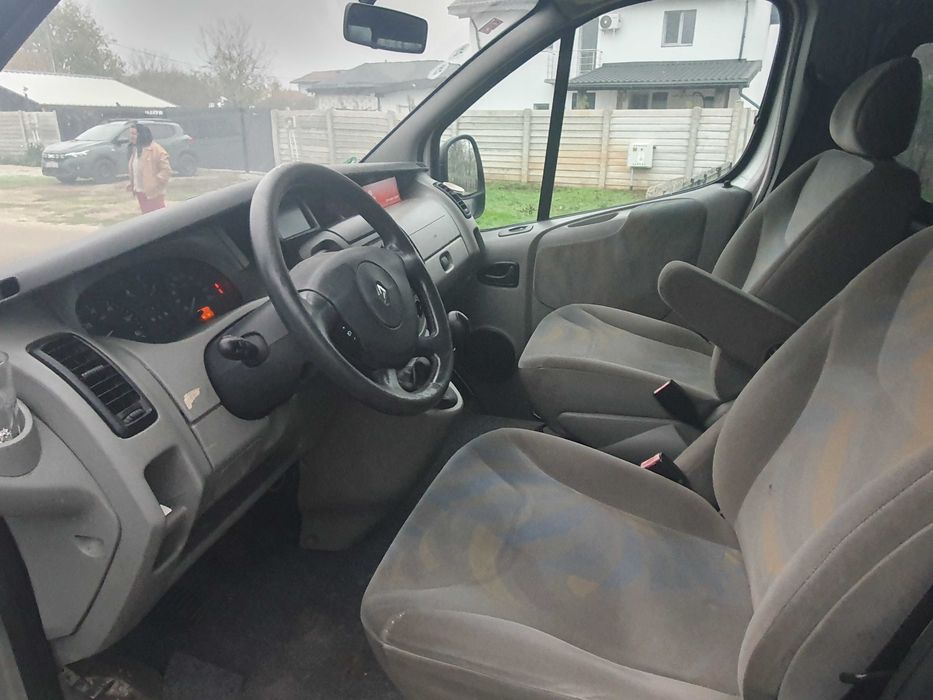 Renault Trafic 2.5