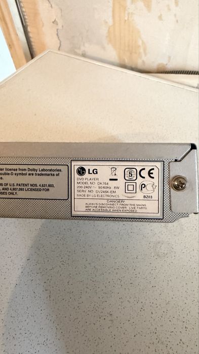 Видеопроигрыватель LG DK764