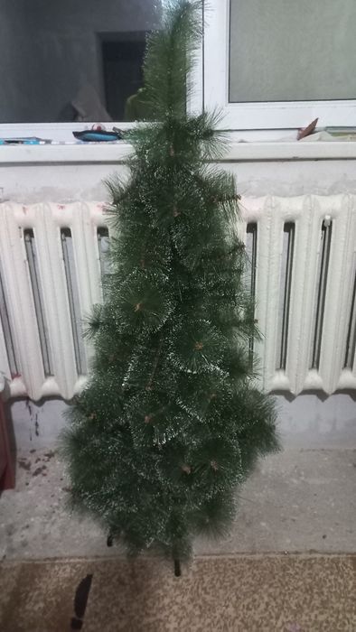 Искусственая ёлка