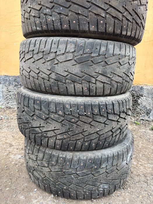 Продам зимние шины, в отличном качестве, бу