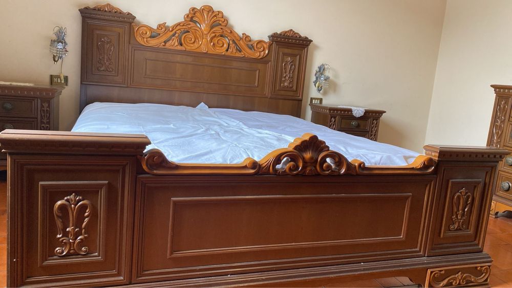 Dormitor lemn masiv pat + dulap