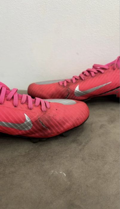 Ghete de fotbal Nike