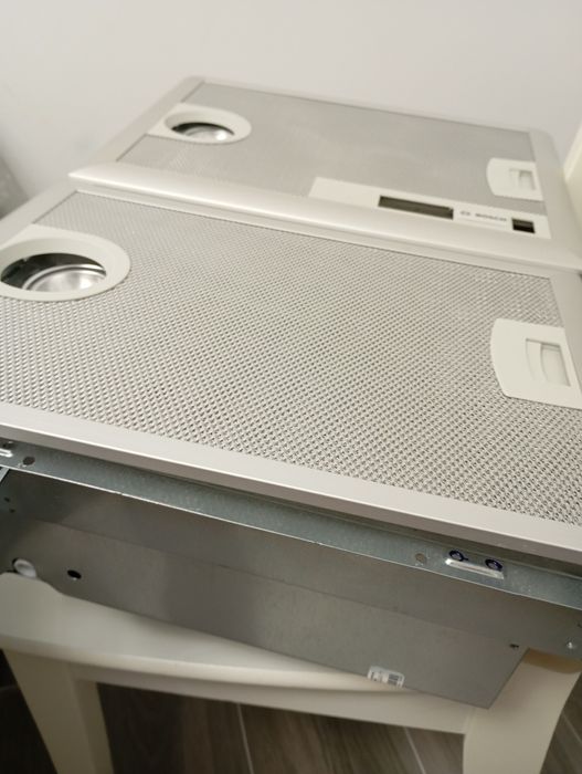 Hota incorporabila Bosch DHL555BM, Putere de absorbtie 604 m