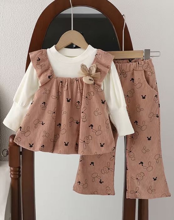 Вельветовая тройка. Детская одежда на девочку