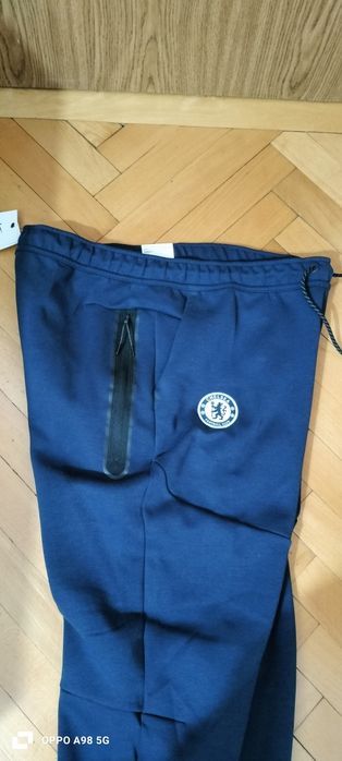 Vând Pantaloni Noi de Trening Nike/CHELSEA