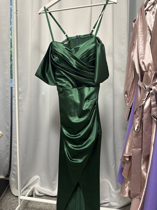 Rochie de ocazie nepurtata