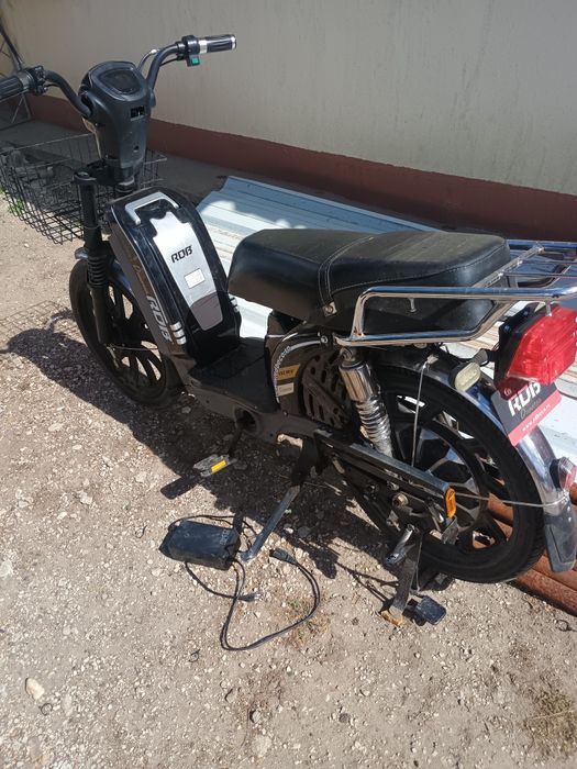 De vânzare electric