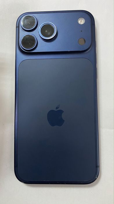 iPhone 17 pro max