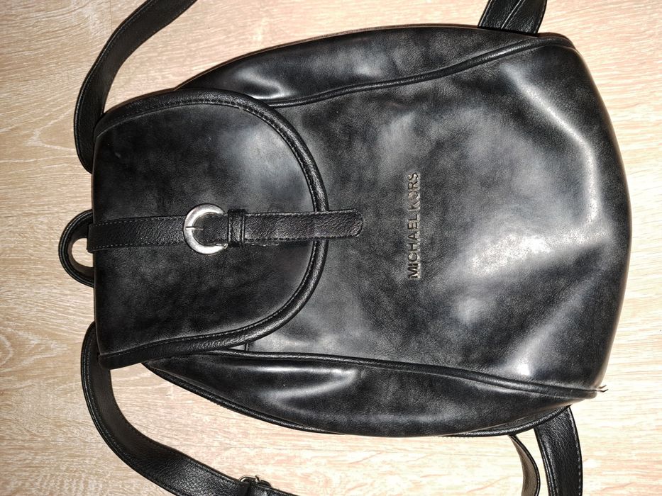 Valentino, Moncler, JACQUEMUS, Michael kors Дамски Чанти