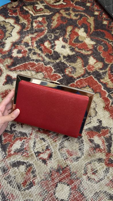 Клатч женский с ремешком