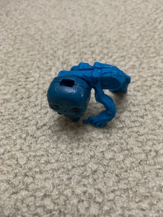 Фигурки из киндера Джой