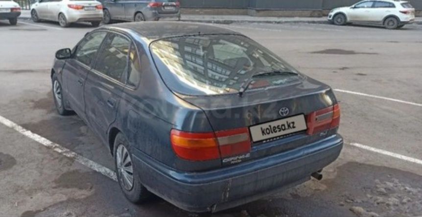 Продам Тойота карина е