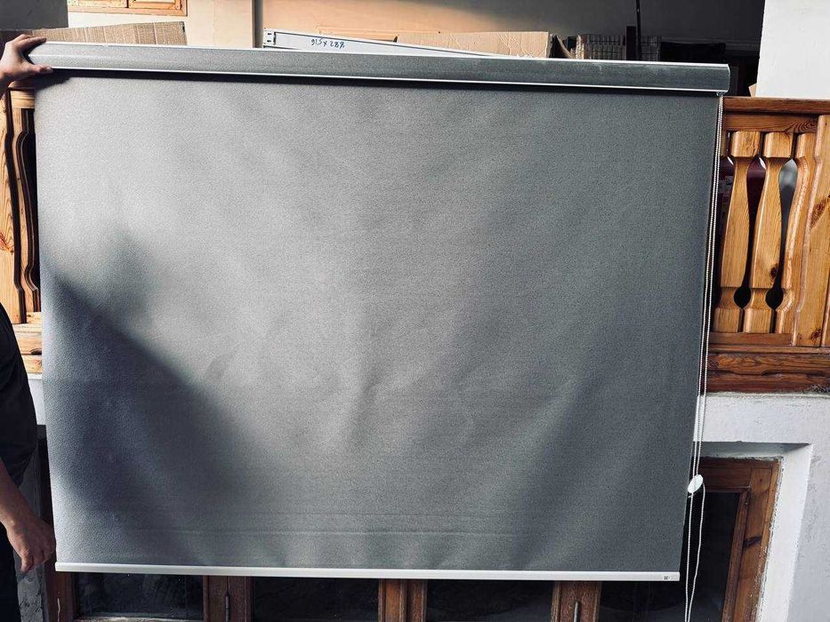 Продаются рулонные шторы (жалюзи)