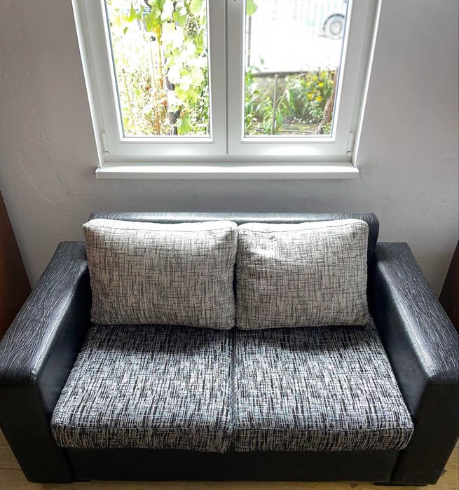 Диван   2  места