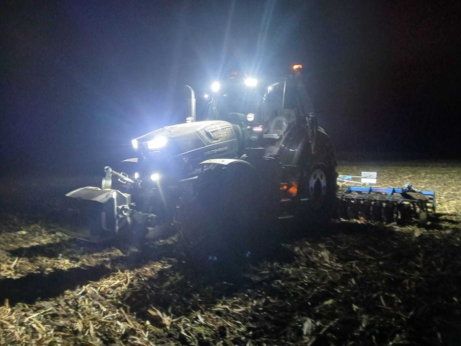 Prestari servicii agricole ( recoltat  balotat dezmiristire)