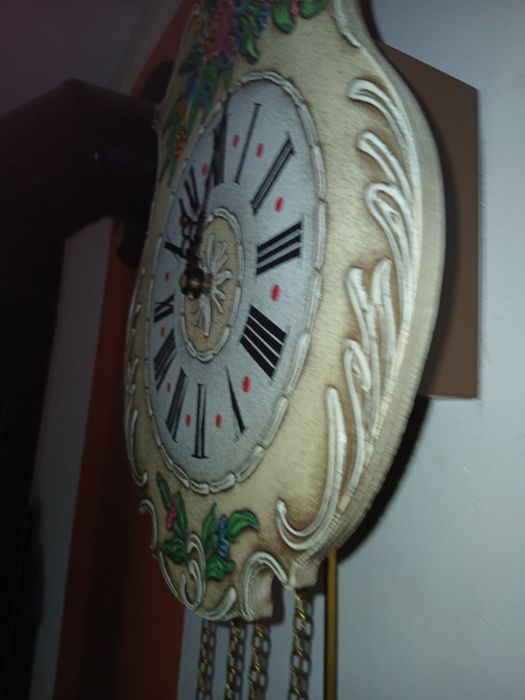 Ceas,pendulă de perete