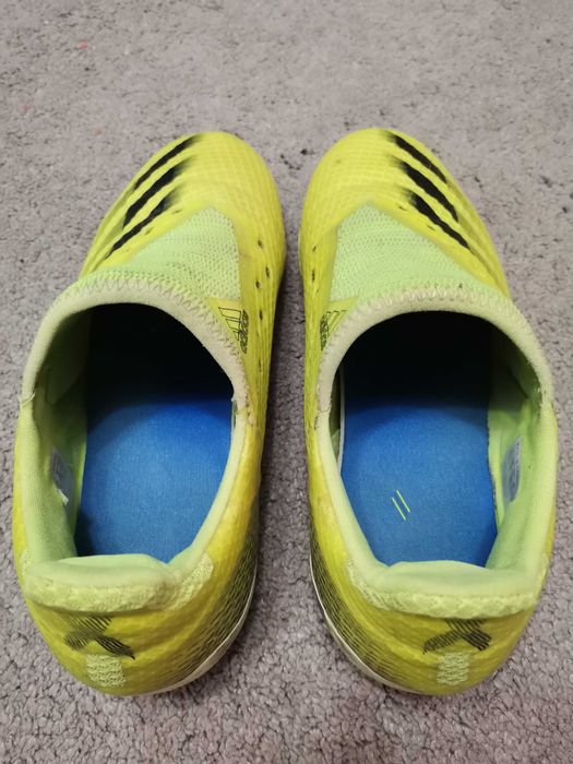 Ghete fotbal adidas x ghosted