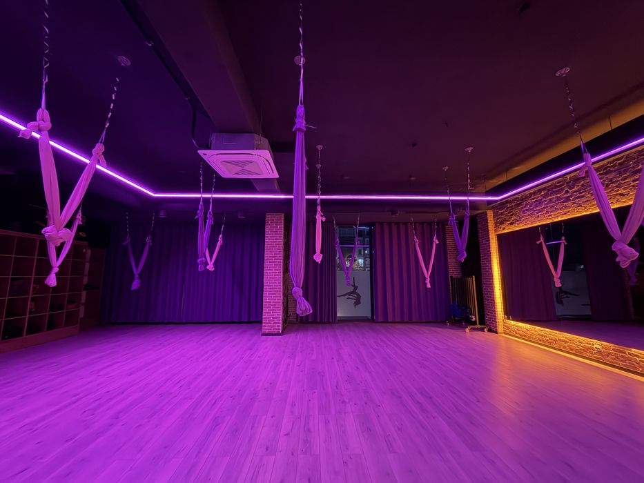 Срочно Аренда офис 365 кв м 24/7 доступ Кондиционер и Вентиляция есть