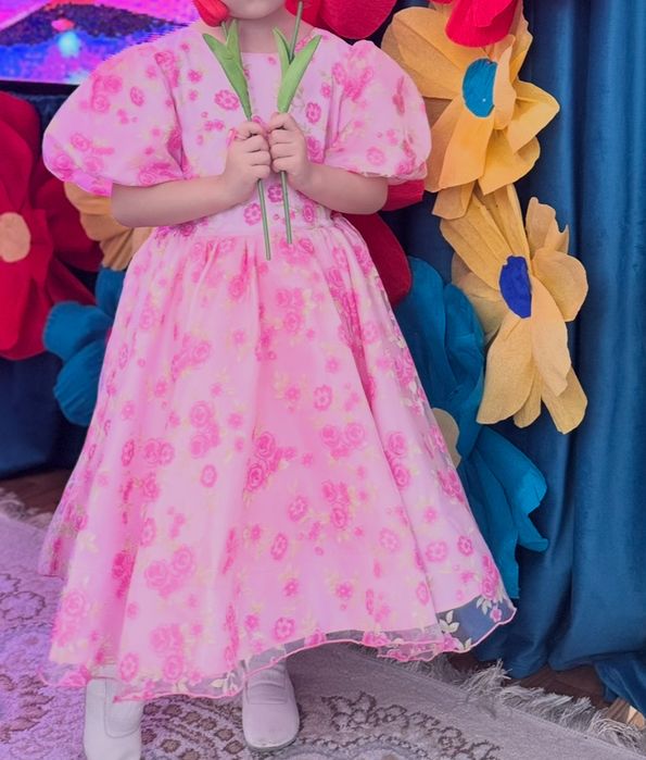 Платье детская  ………