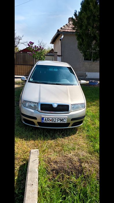 Vând Skoda Fabia Style