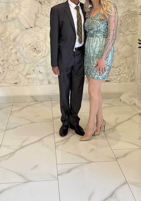 Rochie deosebită mărimea 44 (talie 88 cm) realizată pe comandă.