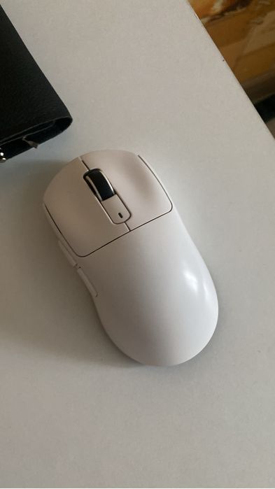 продам две мышки,и клаву