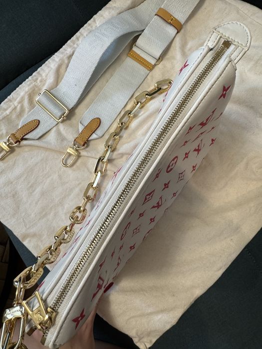 Чанта LV Coussin PM