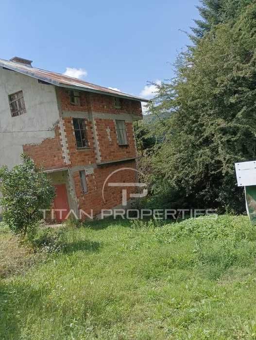 Продава се Къща в Пловдив, Тракия - 210 кв.м за 310 €/кв.м - Снимка #2